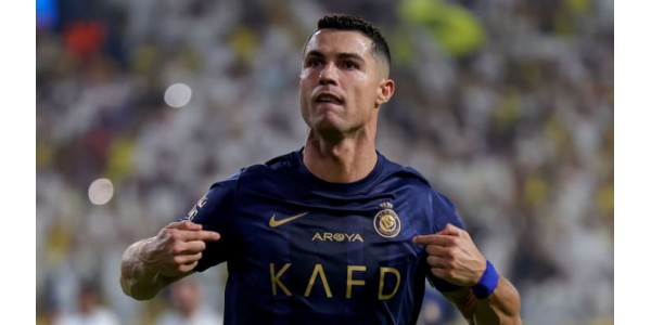 CRISTIANO RONALDO har fortsatt ikke gitt opp å forfølge drømmen sin